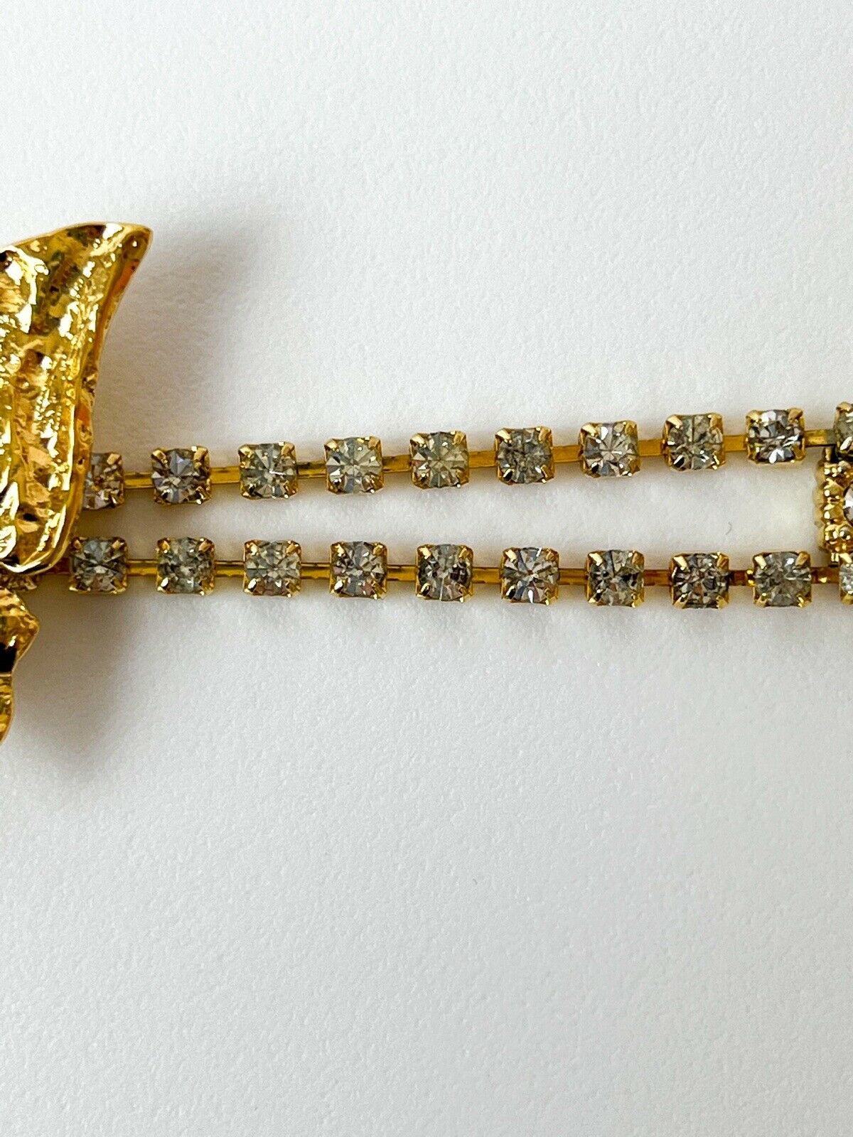 【SOLD OUT】YSL Yves Saint Laurent Vintage Gold Tone Bracelet Butterfly Pearl Crystal