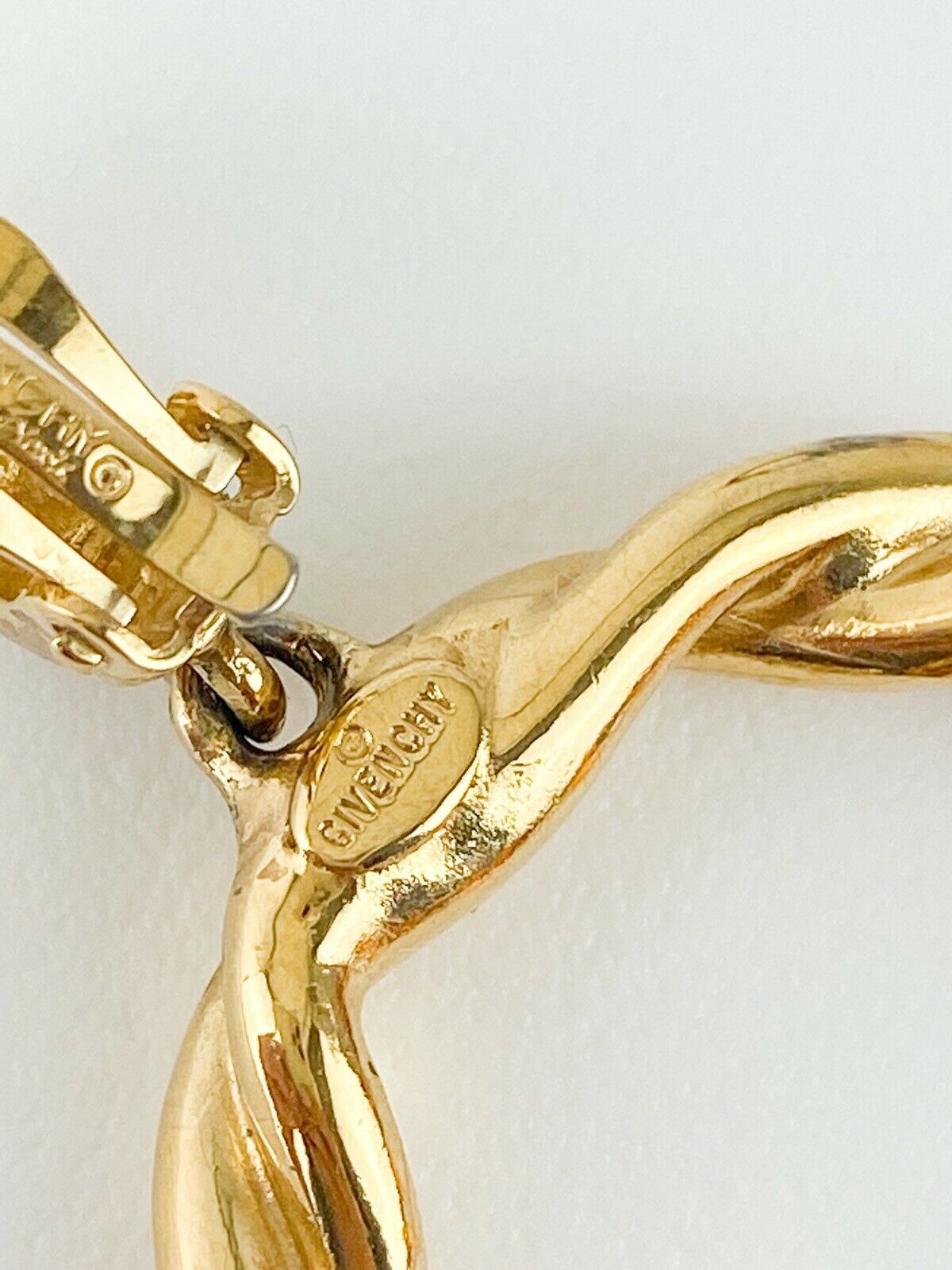 Givenchy Paris Vintage Gold Tone Hoop Earrings Logo Amber Beaded