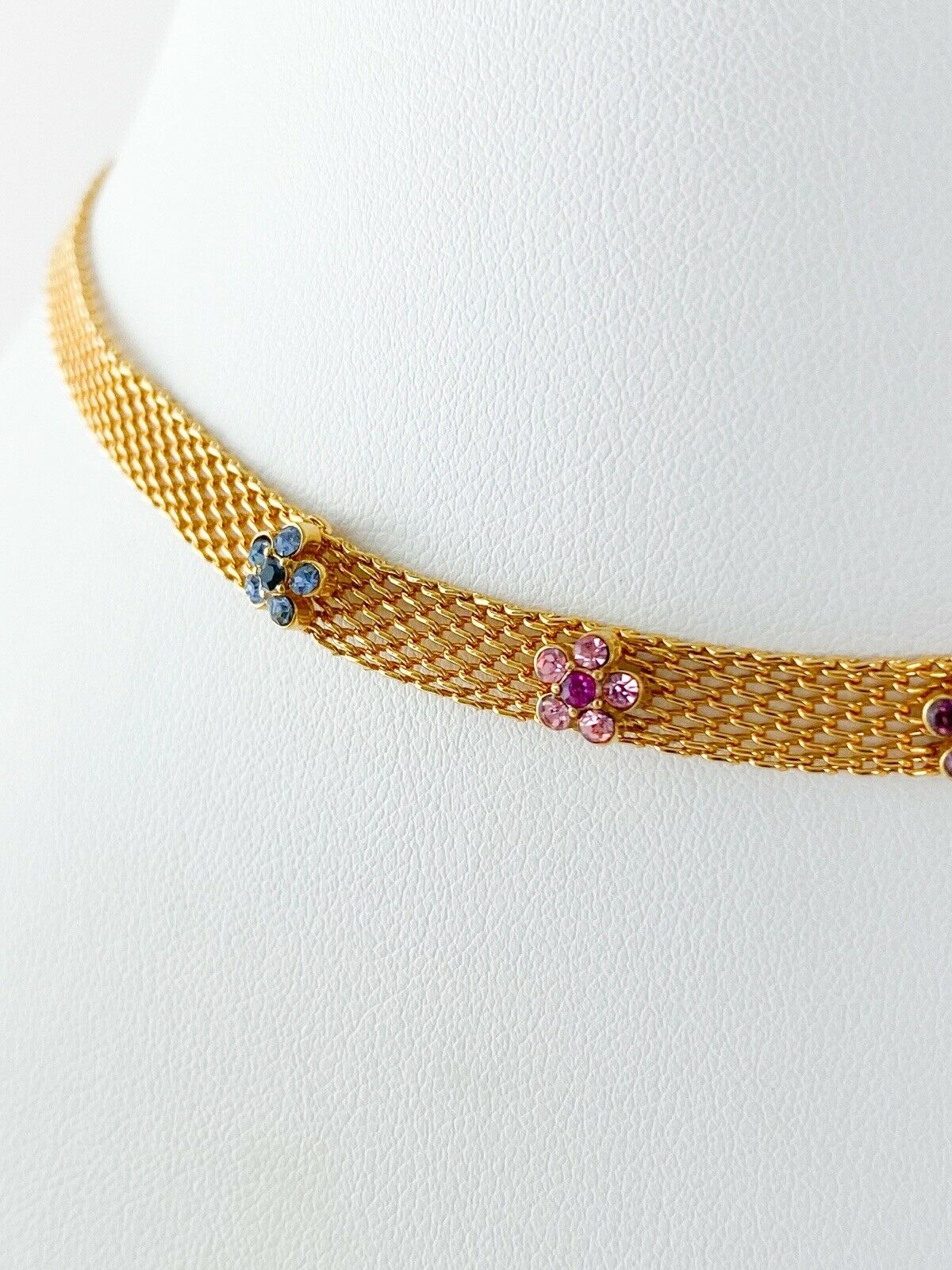 BIJOUX Givenchy Gold Tone Vintage Choker Necklace Flower Multi-Color Rhinestone