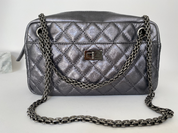 【SOLD OUT】Chanel Reissue 2.55 Camera Bag Shoulder Bag, Cross Body Made in Italy