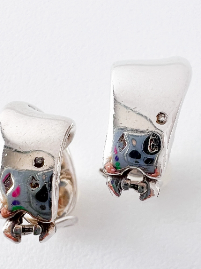 【SOLD OUT】Chanel Vintage Sterling Silver 925 Clip-On Hoop Earrings Chanel Signature