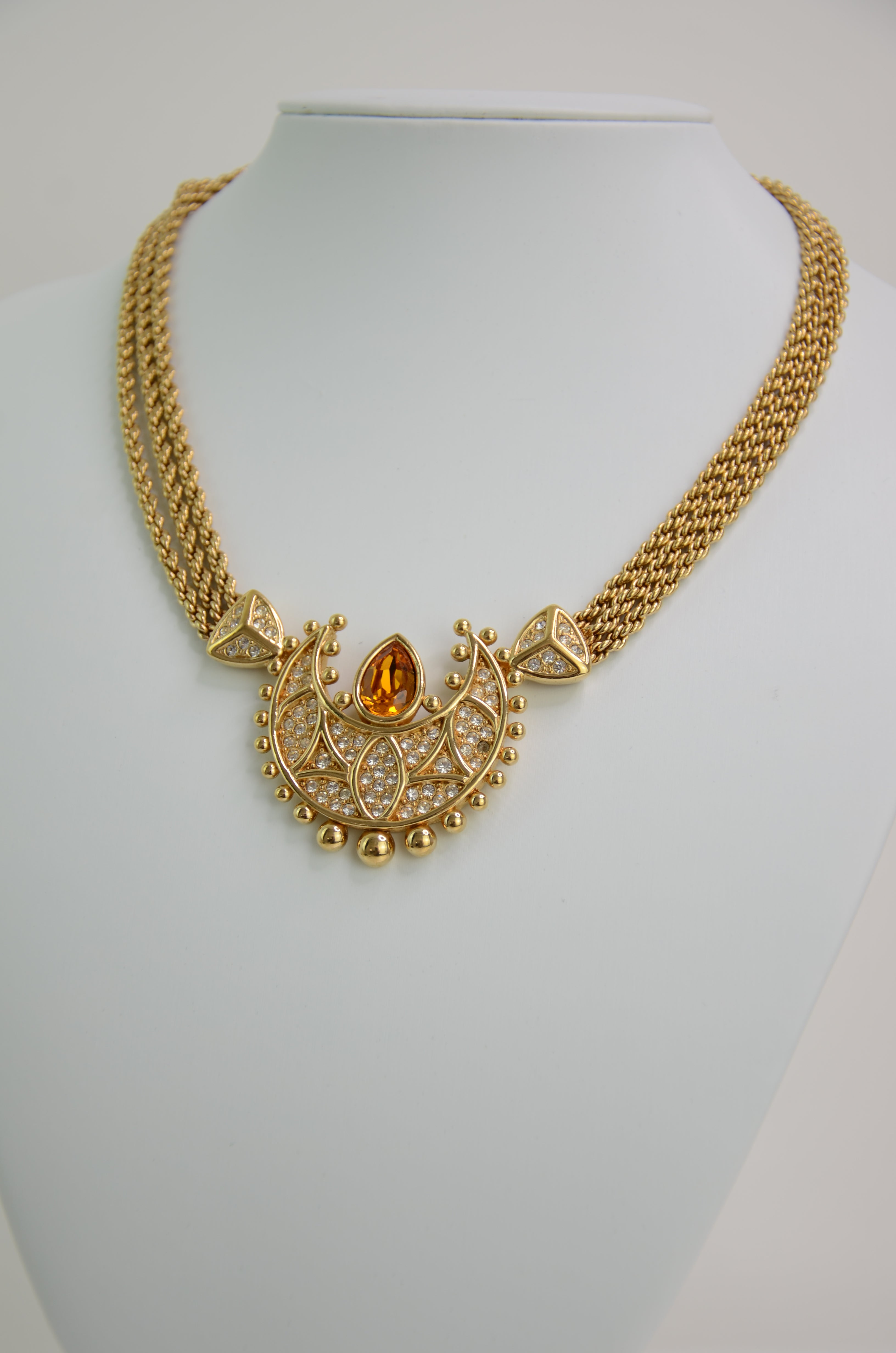 Vintage Christian Dior Gold Tone Gorgeous Choker Pendant Necklace Faceted Glass Rhinestones Vintage