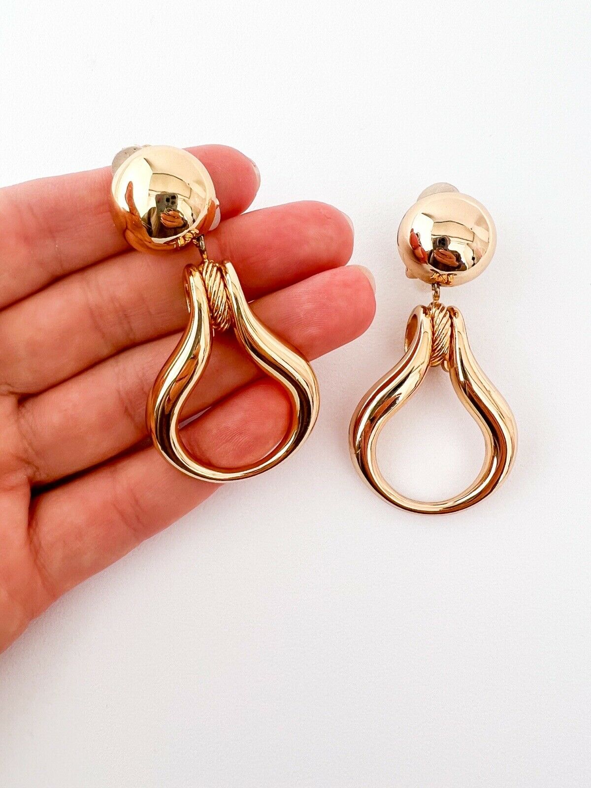 Christian Dior Germany Vintage dangle earrings Gold