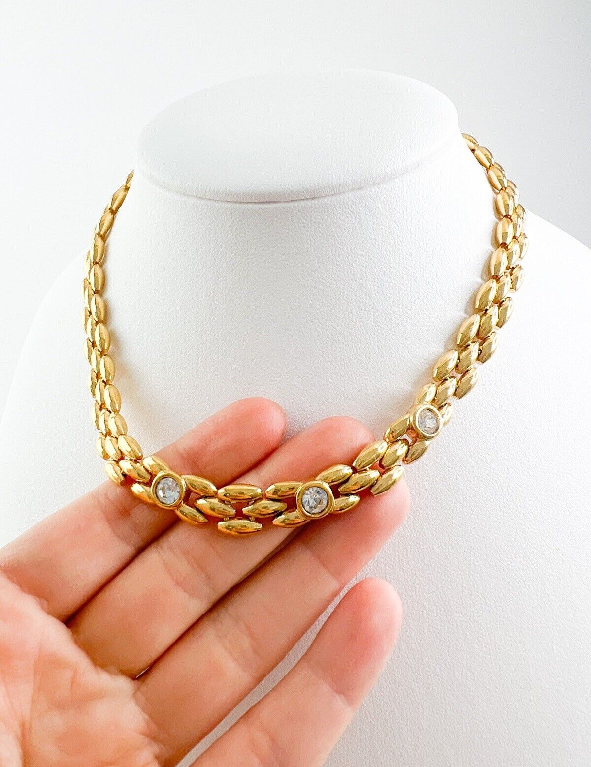 Christian Dior Vintage Necklace Gold