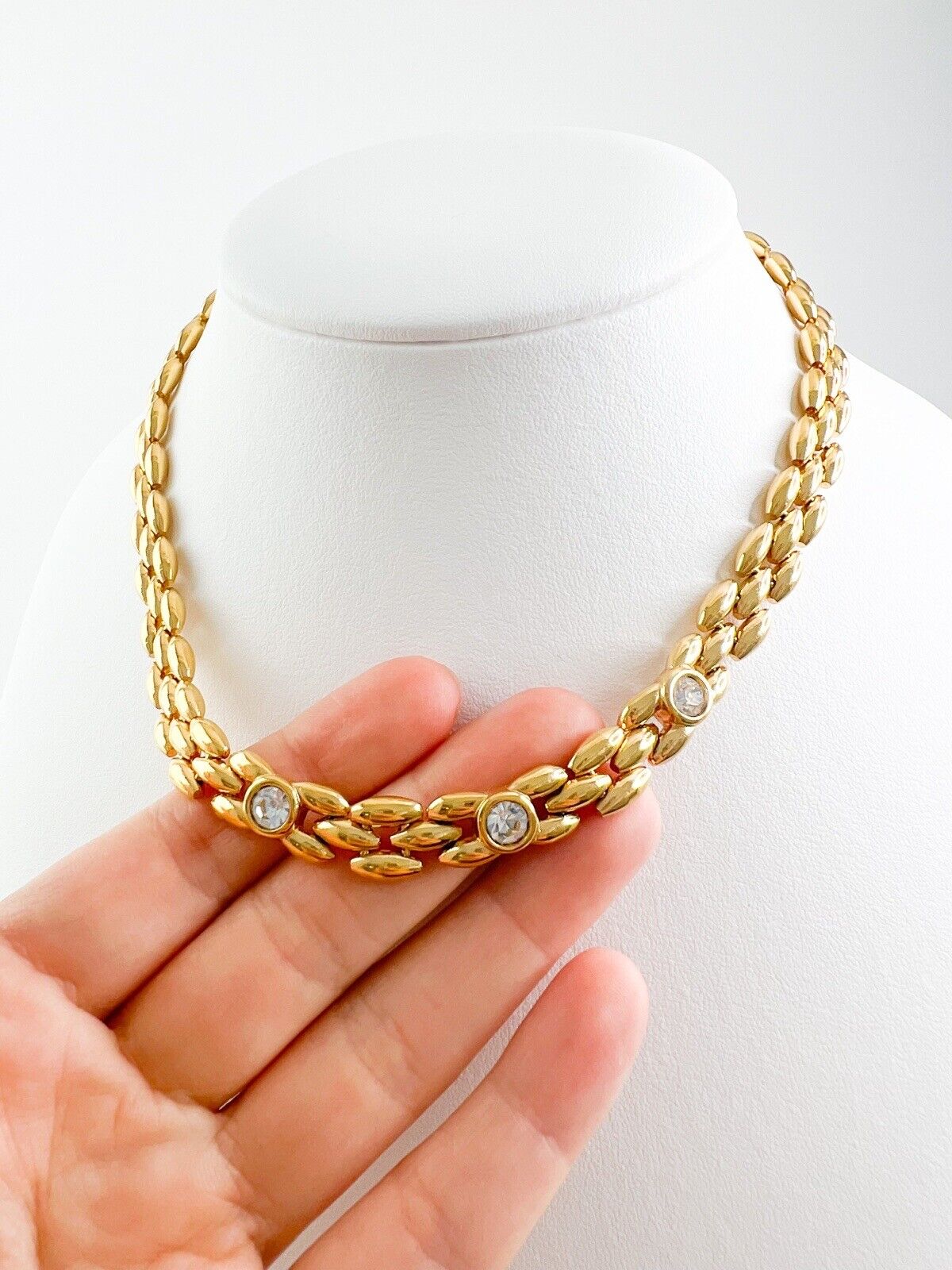 Christian Dior Vintage Necklace Gold
