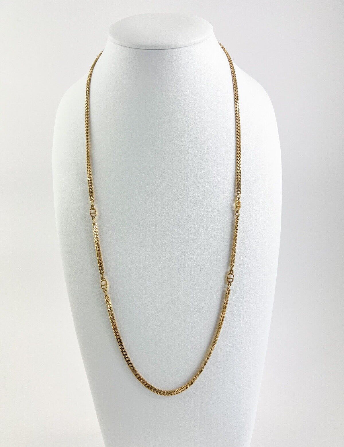 Christian Dior Vintage Necklace Gold, CD logo charm