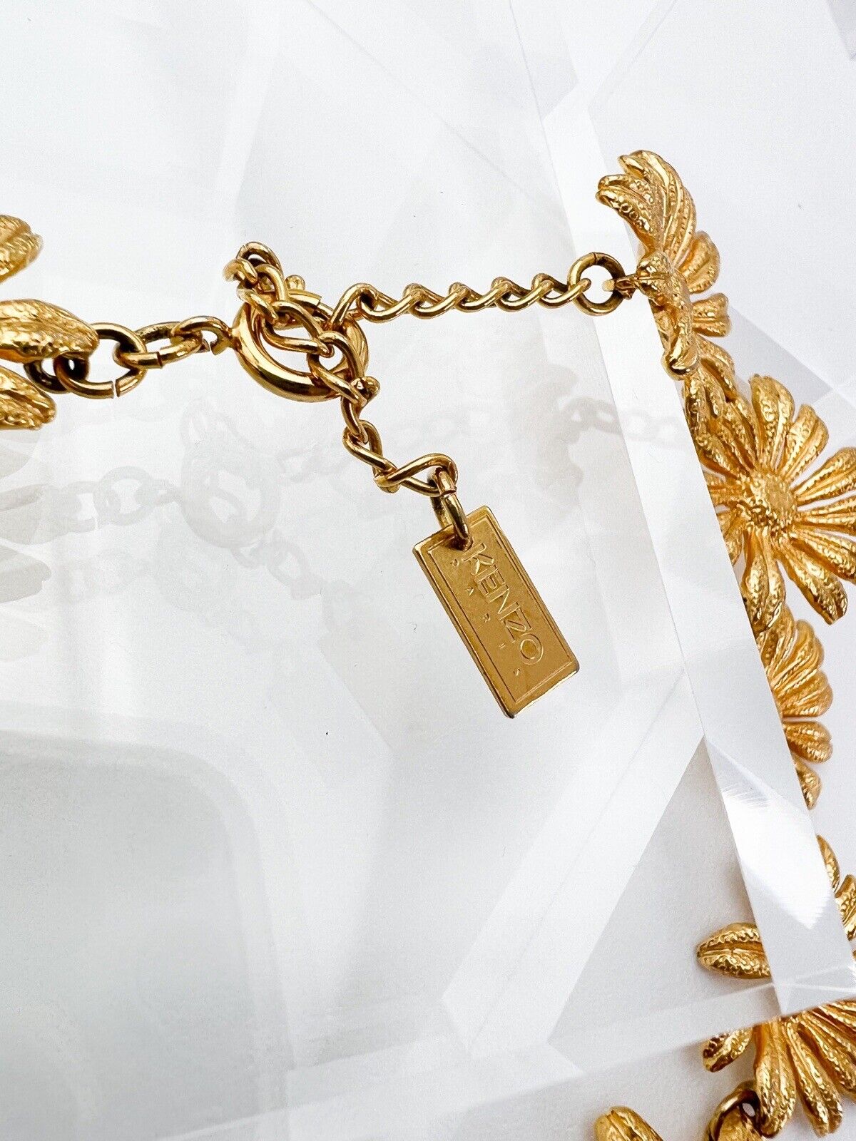 KENZO Vintage Charm Necklace Floral Gold Choker