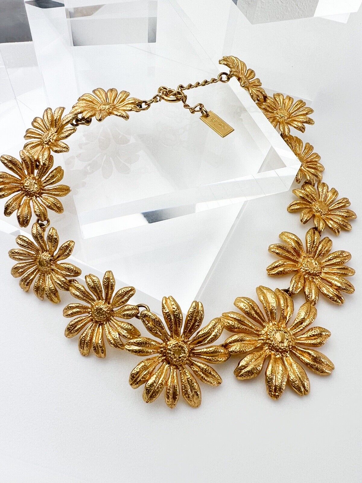 KENZO Vintage Charm Necklace Floral Gold Choker