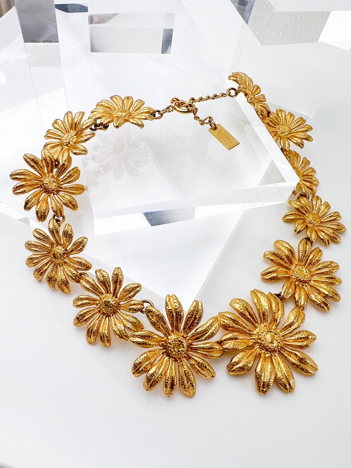 KENZO Vintage Charm Necklace Floral Gold Choker