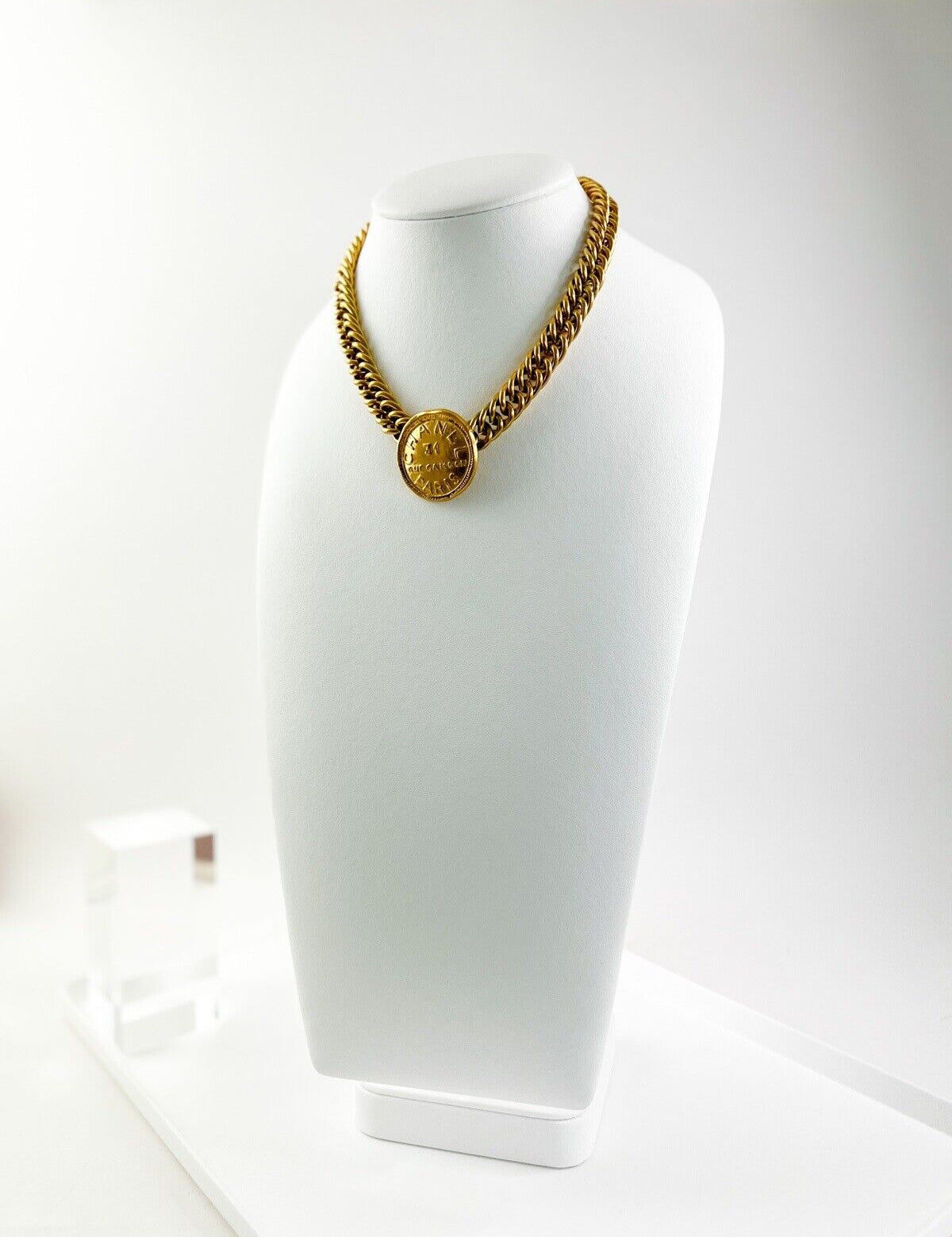 Chanel Gold Tone Chain Choker Necklace Medallion Charm Made in France