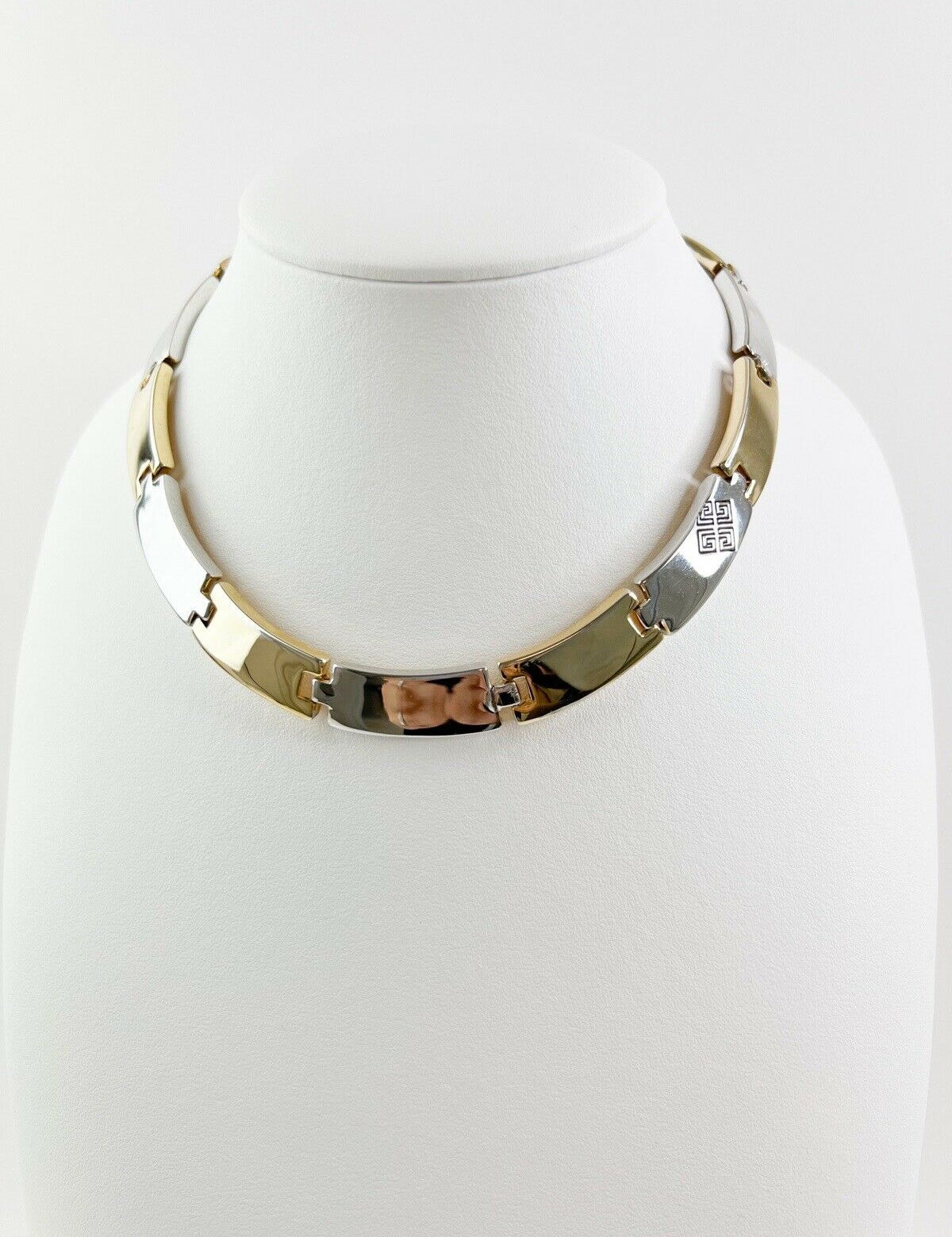 Givenchy Vintage Necklace Choker Logo