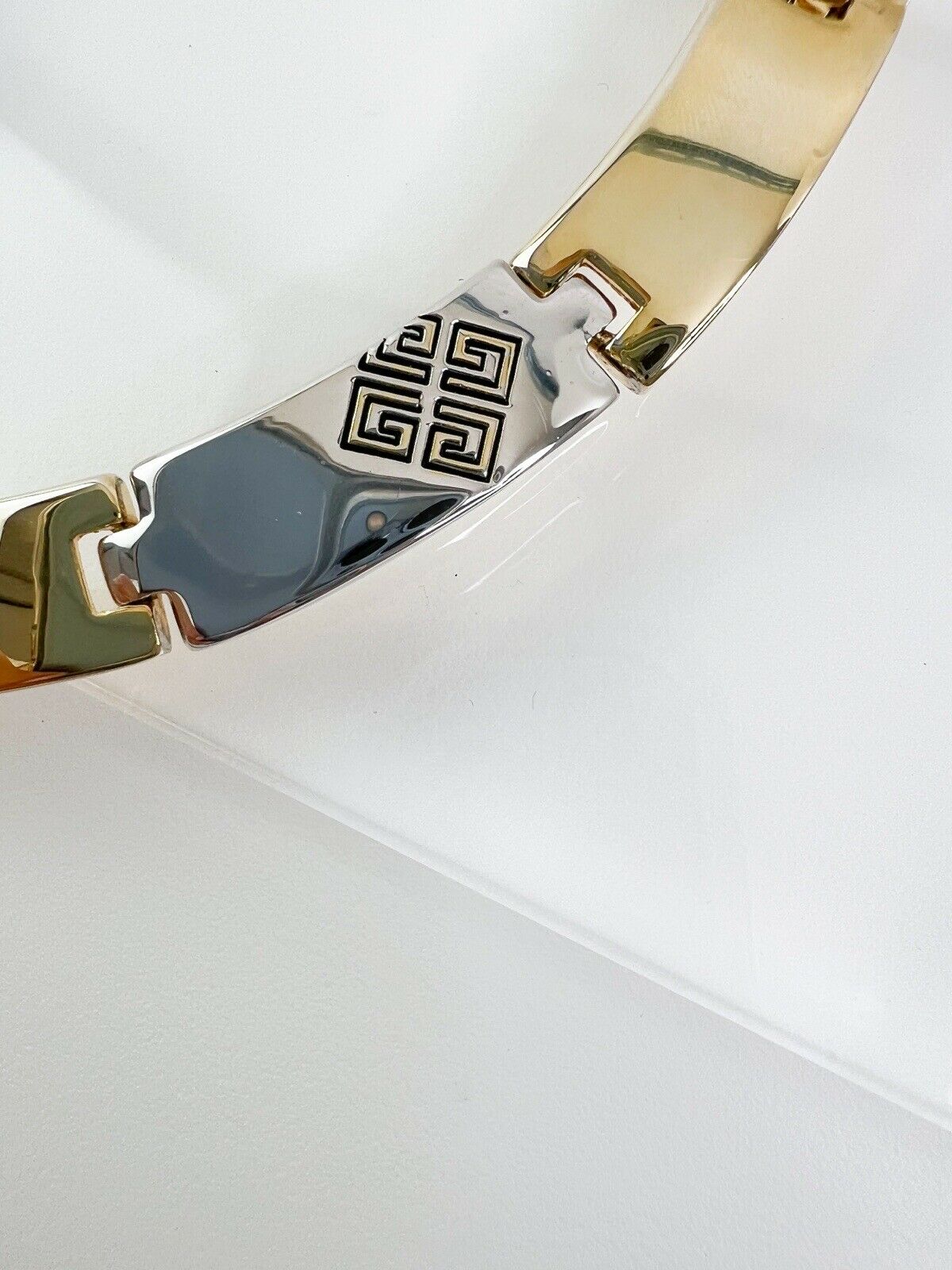 Givenchy Vintage Necklace Choker Logo