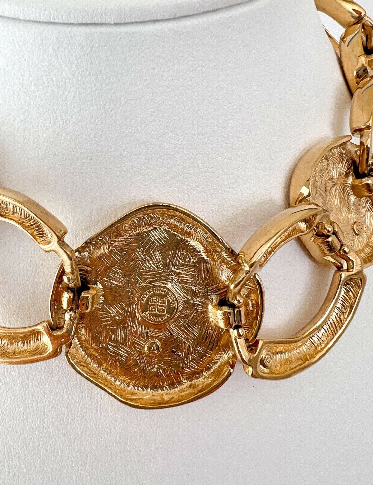 Givenchy Vintage Charm Necklace Gold
