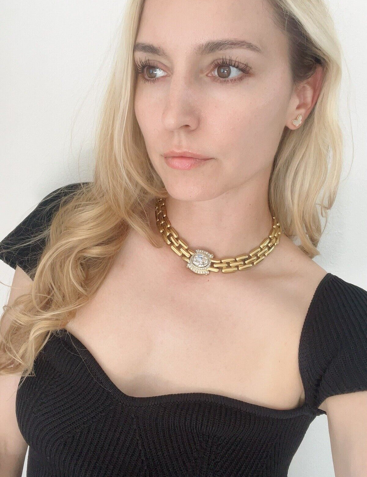 Givenchy Vintage Necklace Choker Gold