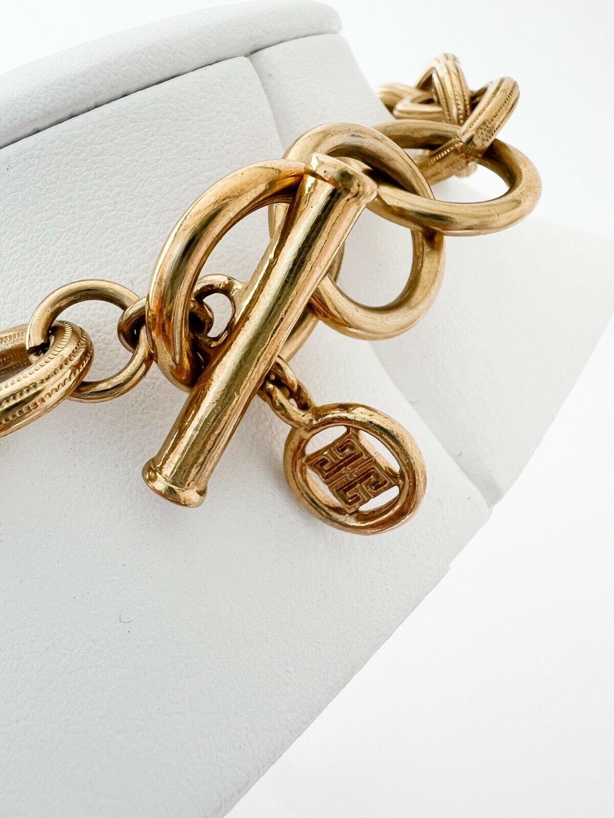 Givenchy Vintage Charm Necklace Gold