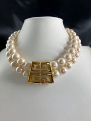 Givenchy Vintage Chunky 1977 Faux Pearls Choker Necklace Extremely Rare