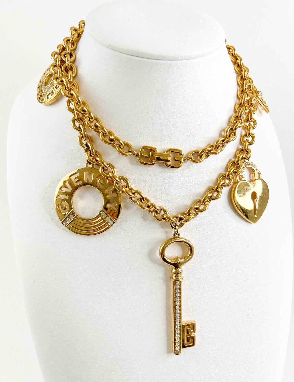 Givenchy Pendant Necklace Vintage Unisex Men& Women