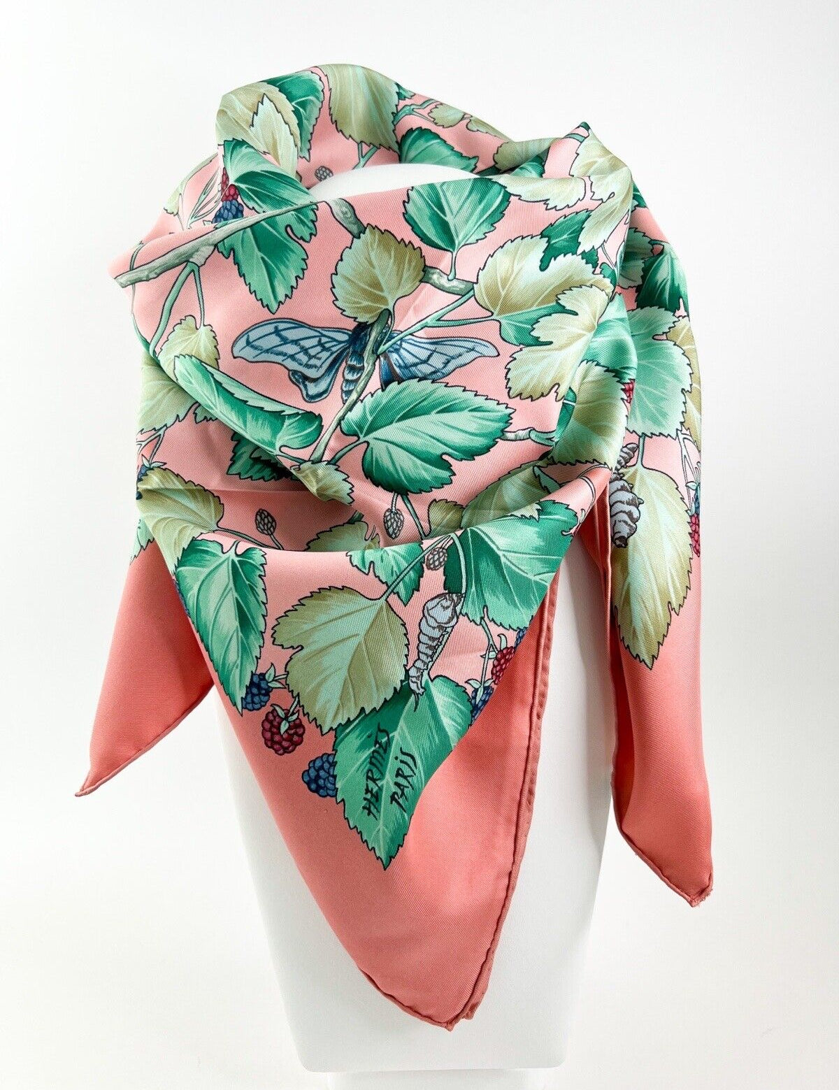 Hermes I’ARBRE de SOIE Vintage Silk Scarf Pink Made in France