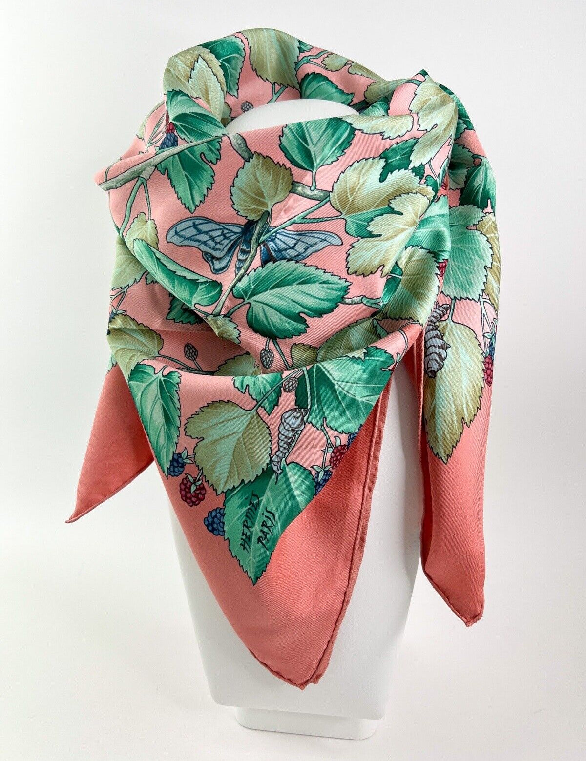 Hermes I’ARBRE de SOIE Vintage Silk Scarf Pink Made in France