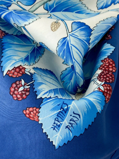 Vintage Hermes Scarf, Vintage Scarves & Wraps, I’ARBRE de SOIE, Made in France, Vintage Silk Scarf Blue, Accessories for Women, Head scarf