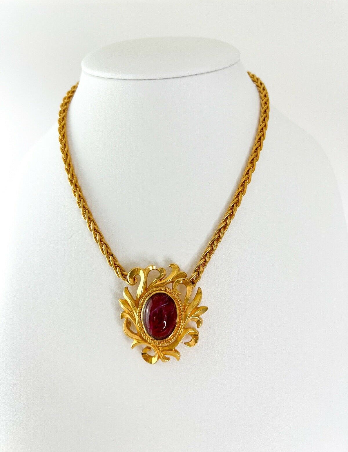LANVIN Vintage Charm Necklace Choker Cabochon