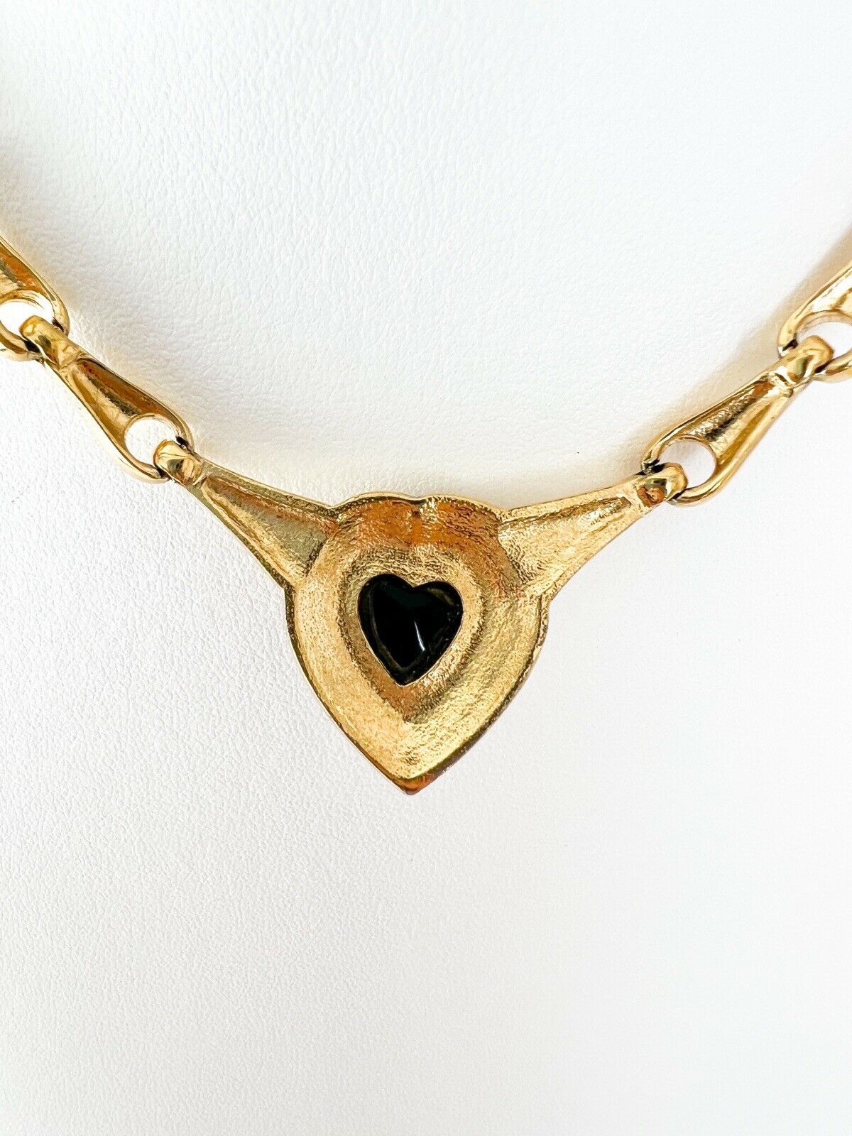Nina Ricci Vintage Charm Necklace Choker Gold