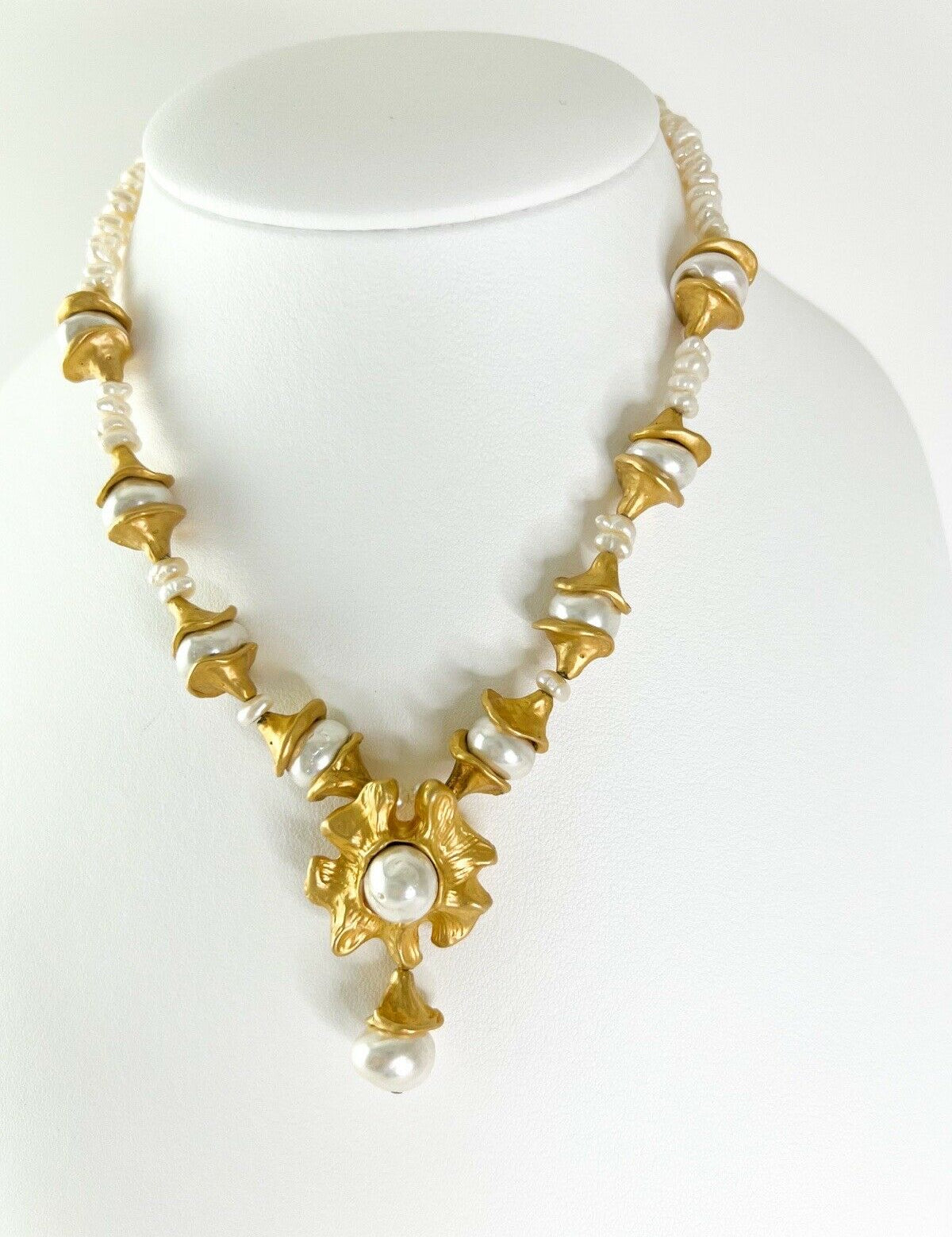 Vintage Choker Necklace Pearl  Beads Women Jewelry Gold