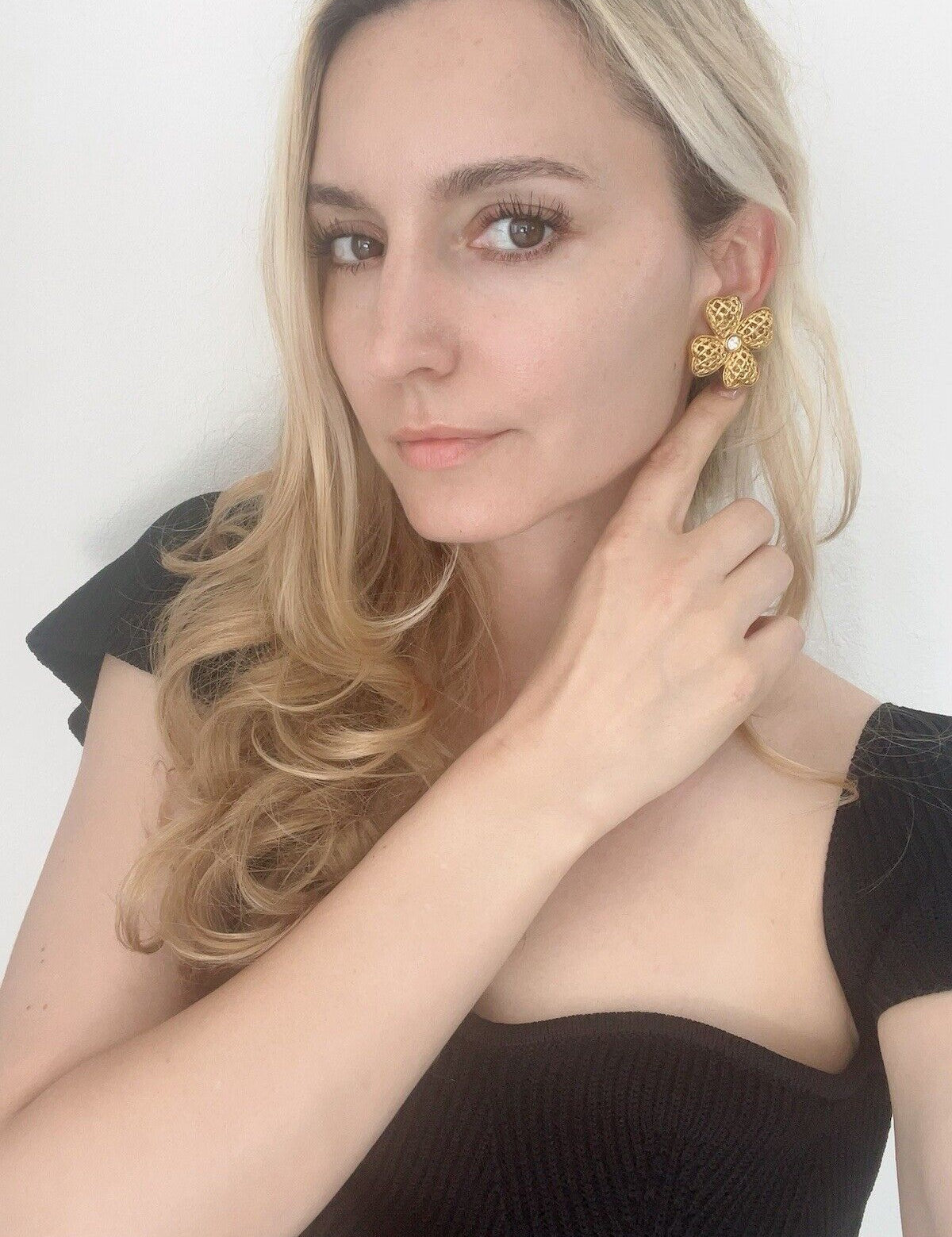 YSL Yves Saint Laurent Vintage Earrings Rhinestone Floral Earrings