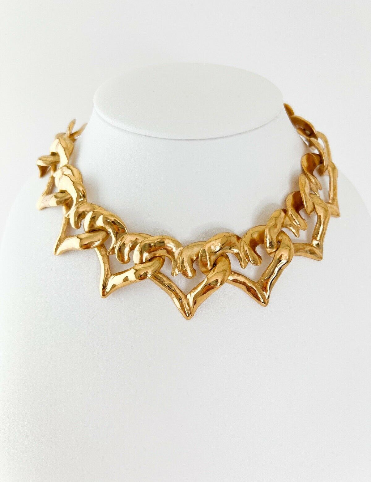 YSL Yves Saint Laurent Vintage Necklace Gold