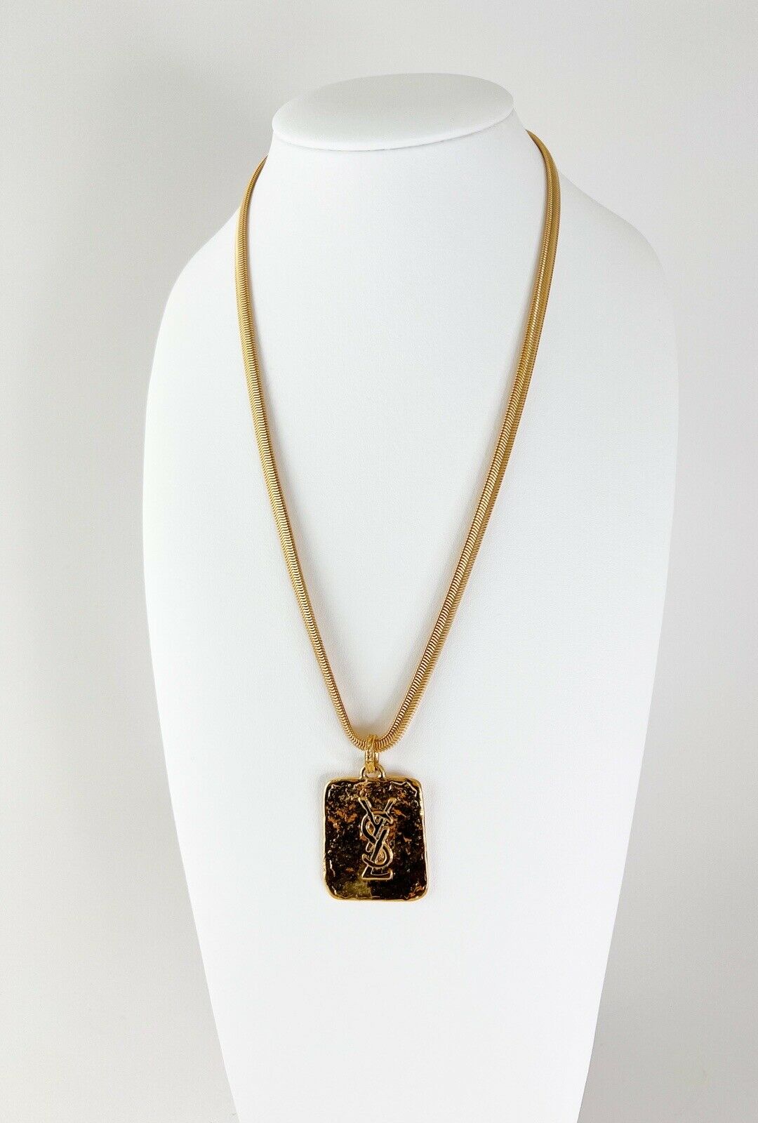 YSL Yves Saint Laurent Vintage Pendant Unisex Medallion